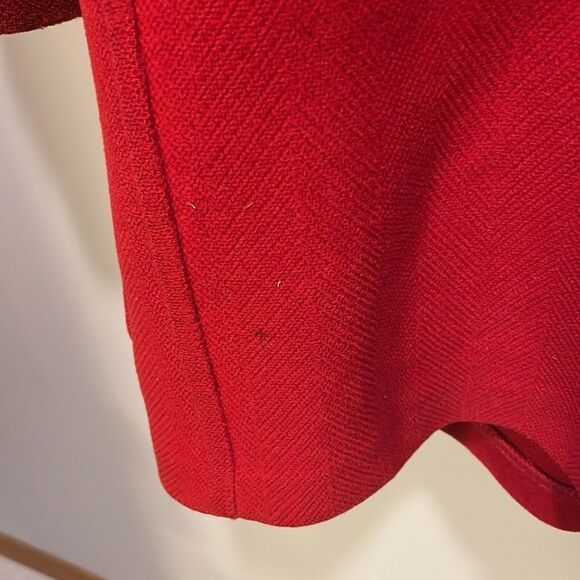 BURBERRY woman’s red wool long trench coat - Picture 14 of 16